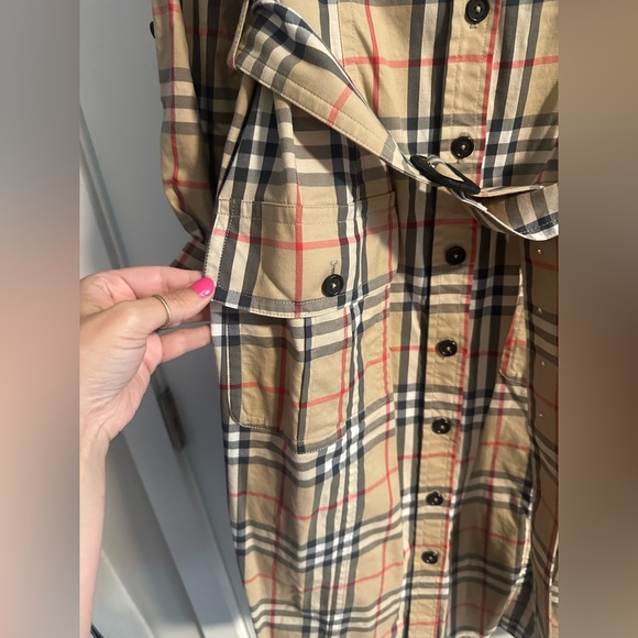 Burberry shirt dress - Picture 6 of 7